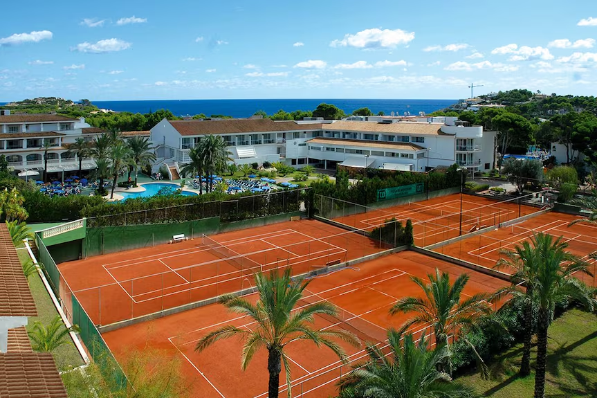 Tennistur Mallorca – Beach Club Font de sa Cala